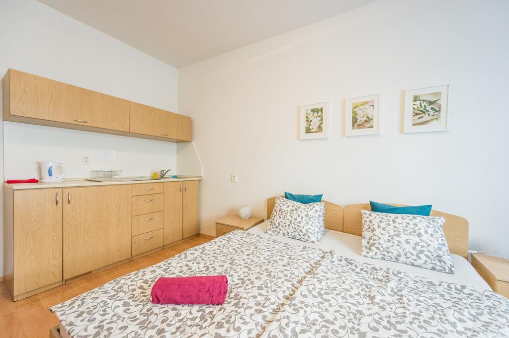 Apartments Presidential Palace Bratislava Extérieur photo